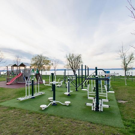 Marine Apartman By Bltn Siófok Exteriér fotografie