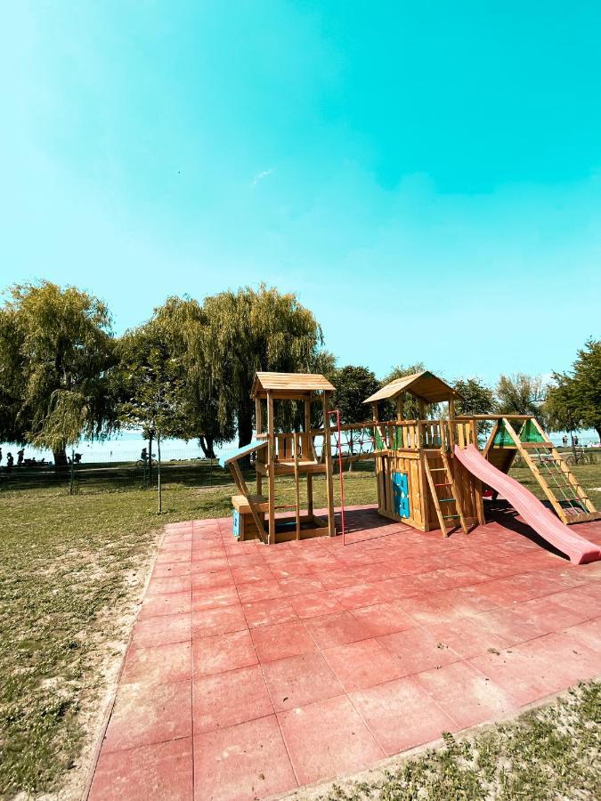 Marine Apartman By Bltn Siófok Exteriér fotografie